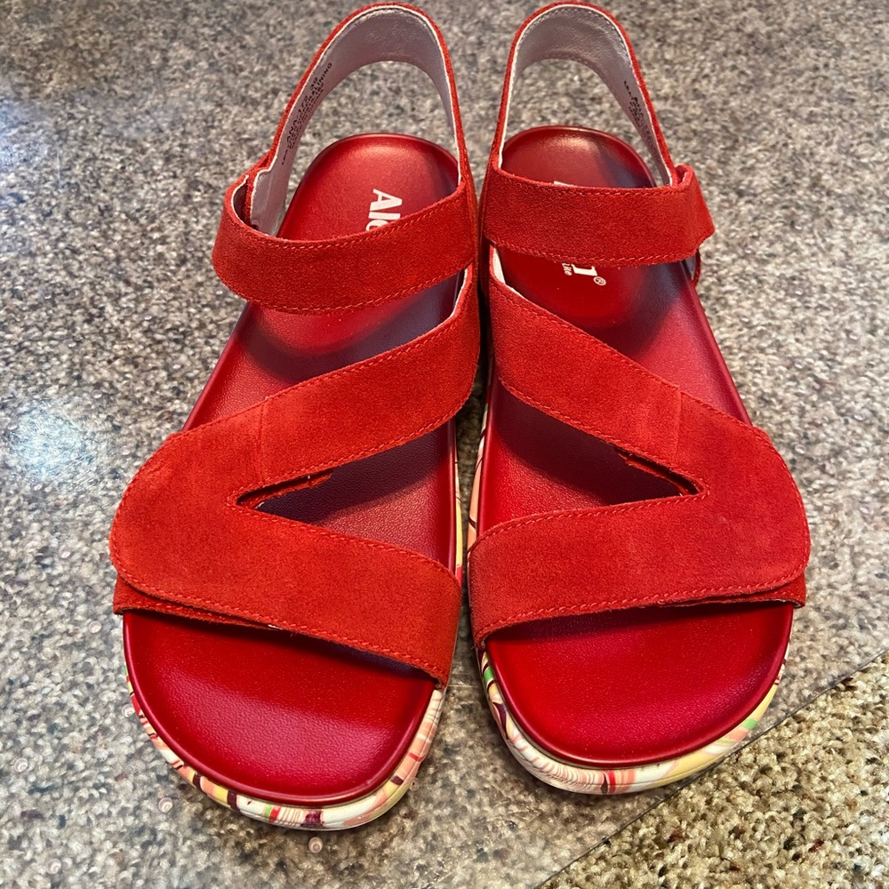 Alegria sandals size 39